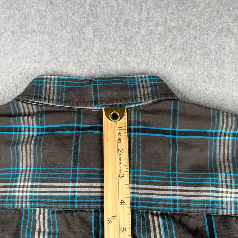 Quiksilver Shirt Youth Large Gray Blue Plaid Casual Pocket Beach Button Down